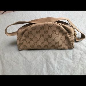 Gucci wristlet pouch